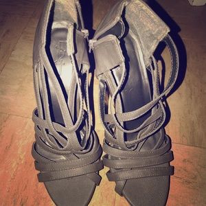 Grey open toed pumps